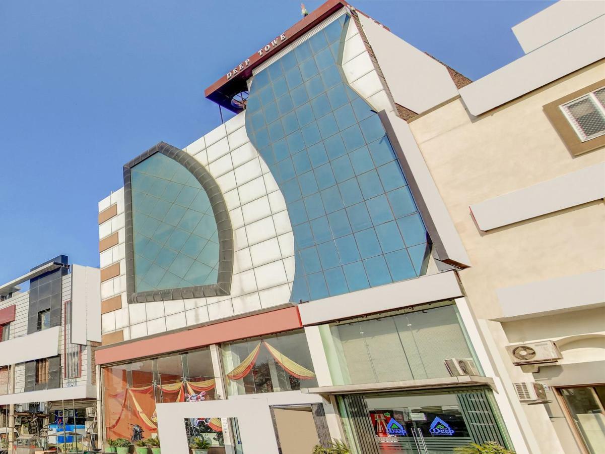 Oyo 27999 Hotel Deep Sirsa Kültér fotó