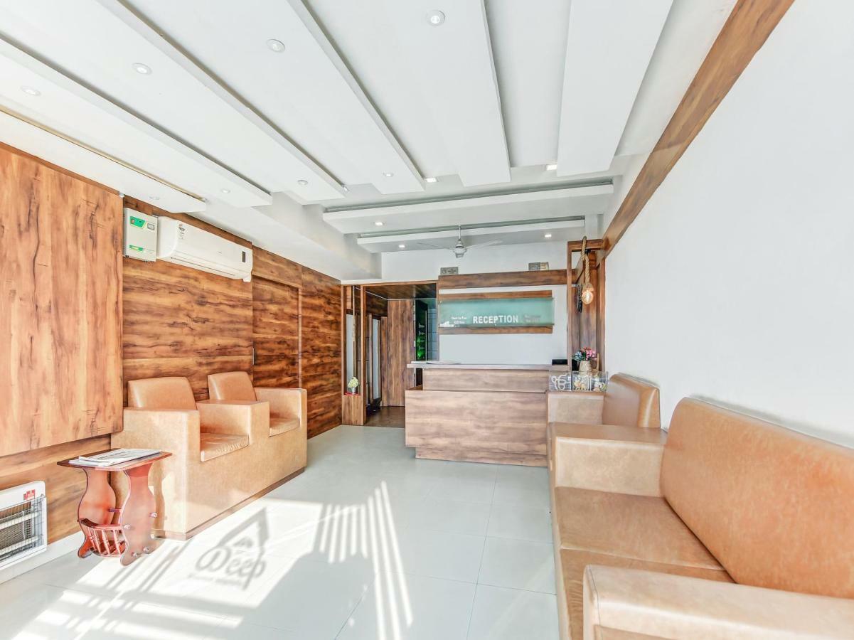 Oyo 27999 Hotel Deep Sirsa Kültér fotó