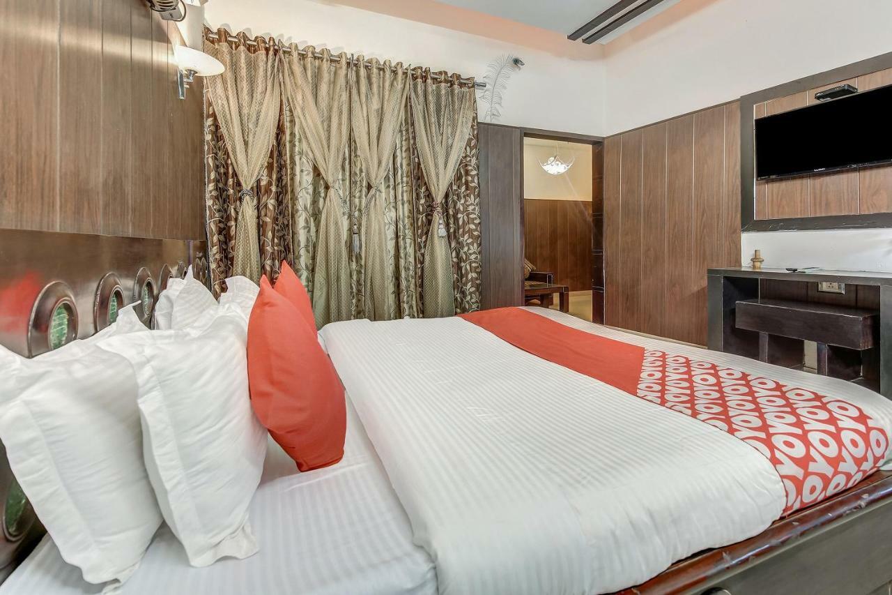 Oyo 27999 Hotel Deep Sirsa Kültér fotó