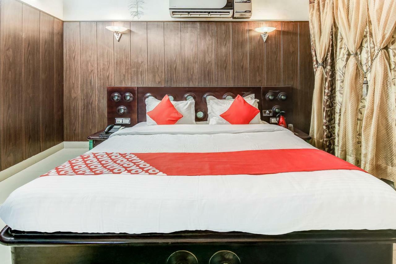 Oyo 27999 Hotel Deep Sirsa Kültér fotó