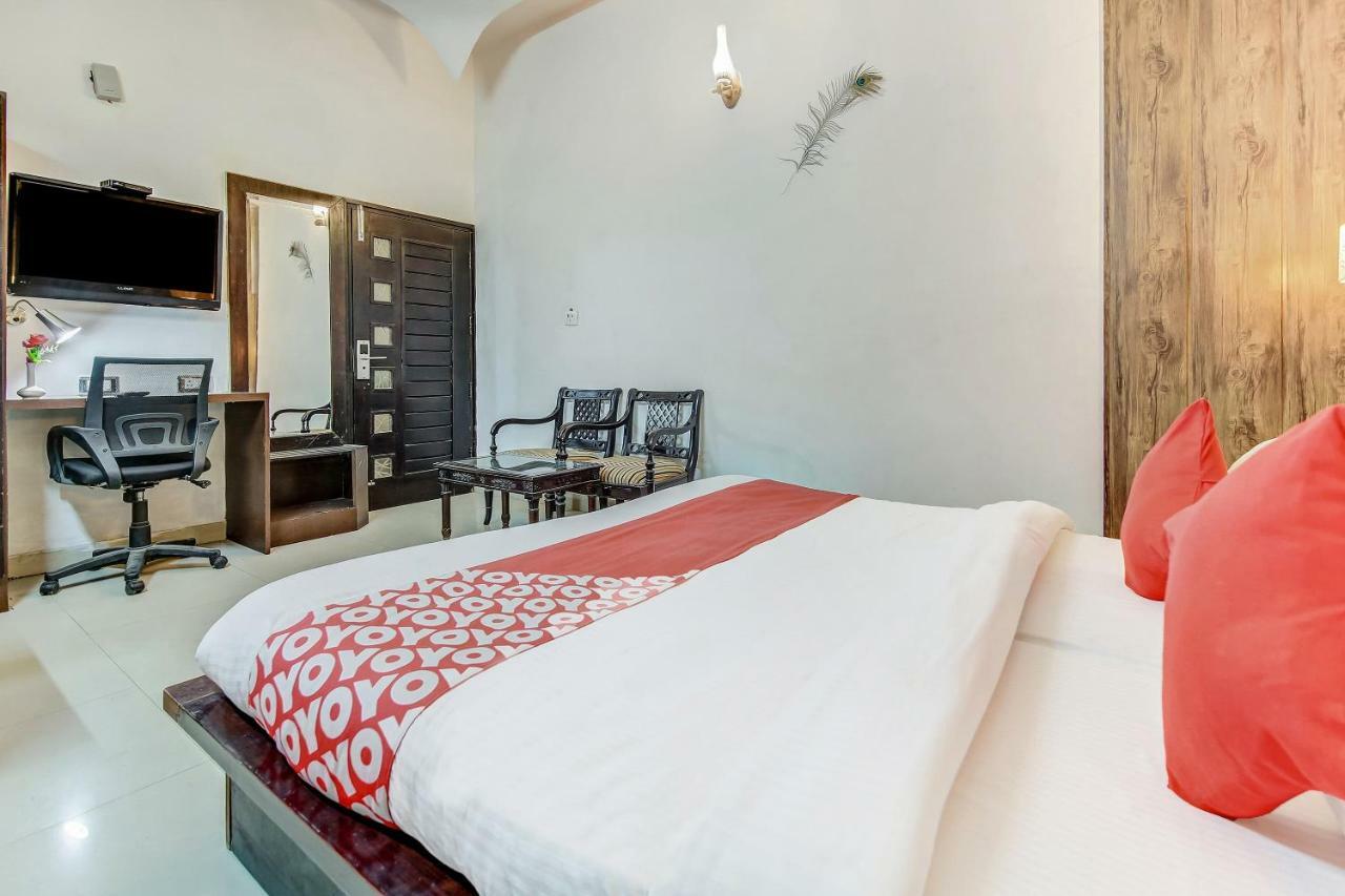 Oyo 27999 Hotel Deep Sirsa Kültér fotó